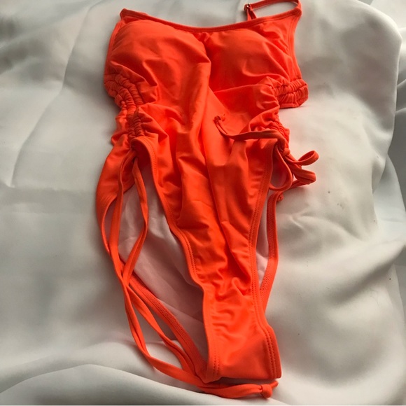 Women's Ruched  One Piece Swimsuit Color ORANGE  Size  SMALL - Picture 2 of 4